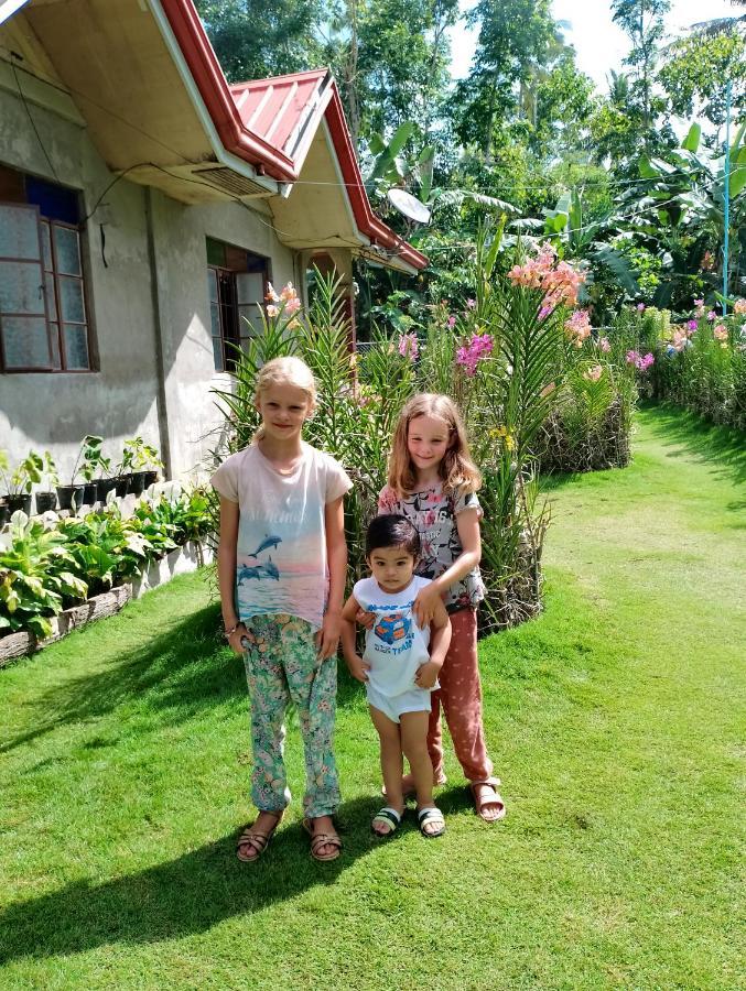 Lhoyjean Garden Hostel Batuan Exteriér fotografie