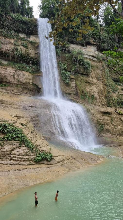 Lhoyjean Garden Hostel Batuan Exteriér fotografie