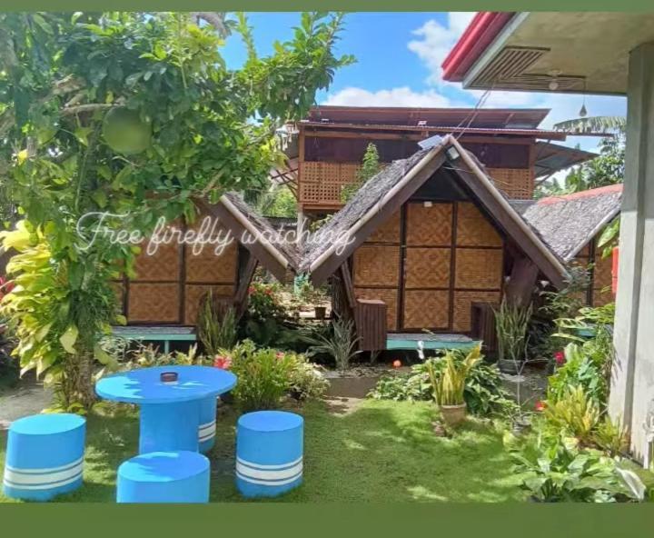 Lhoyjean Garden Hostel Batuan Exteriér fotografie