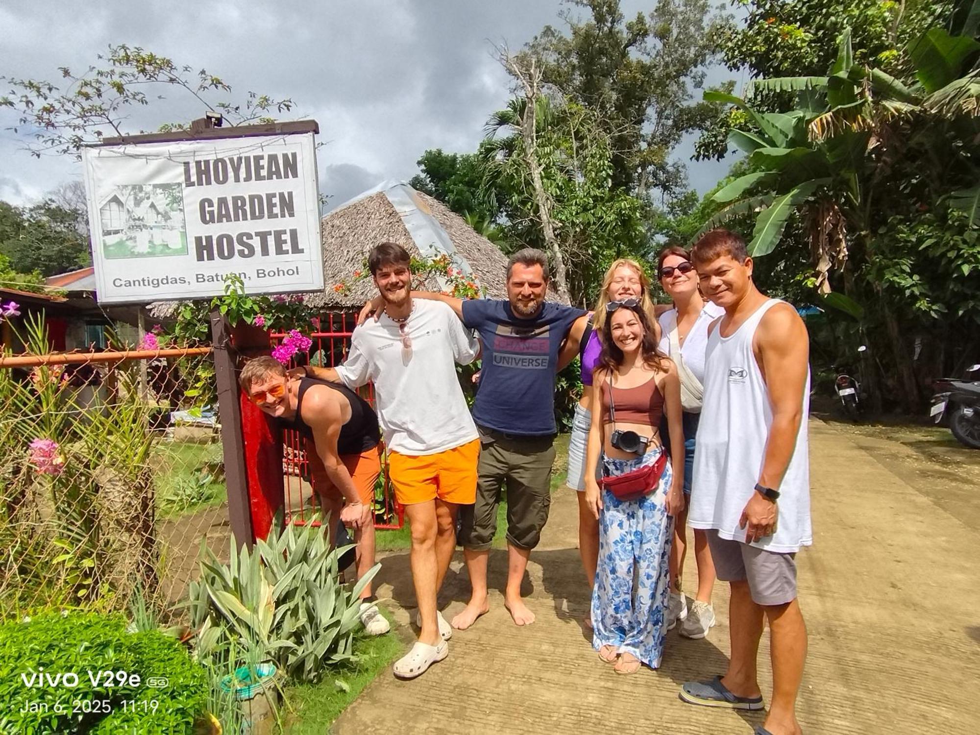 Lhoyjean Garden Hostel Batuan Exteriér fotografie