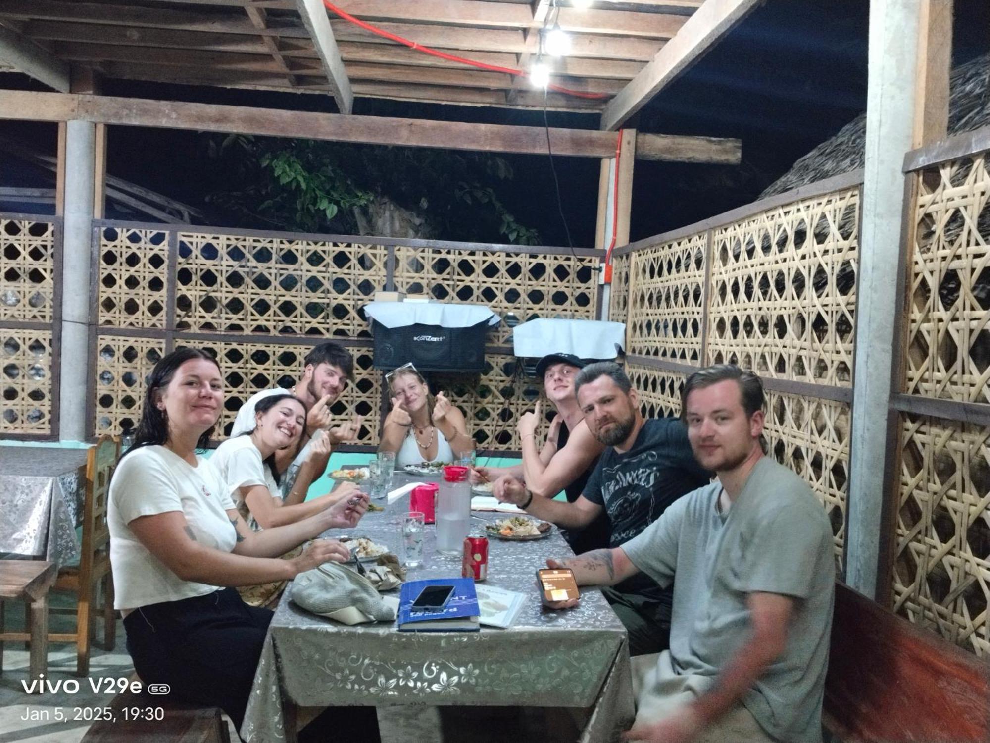Lhoyjean Garden Hostel Batuan Exteriér fotografie